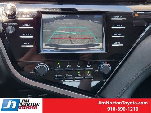Used 2019 Toyota Camry LE FWD image 20