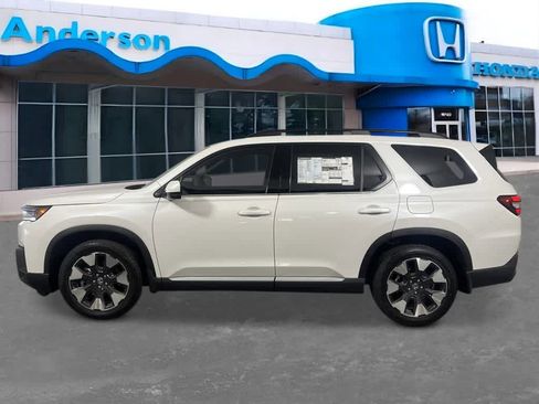 New 2026 Honda Pilot Elite image 2