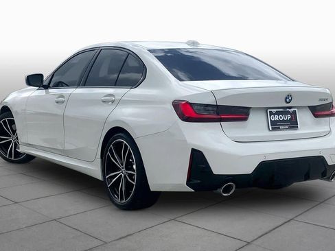 Used 2023 BMW 330i Sedan w/ M Sport Package image 11