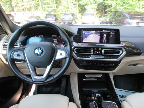 Used 2022 BMW X3 xDrive30i w/ Convenience Package AWD/4WD image 17