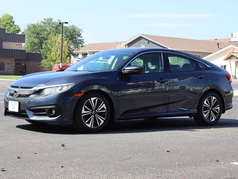 Used 2016 Honda Civic EX-T image 11