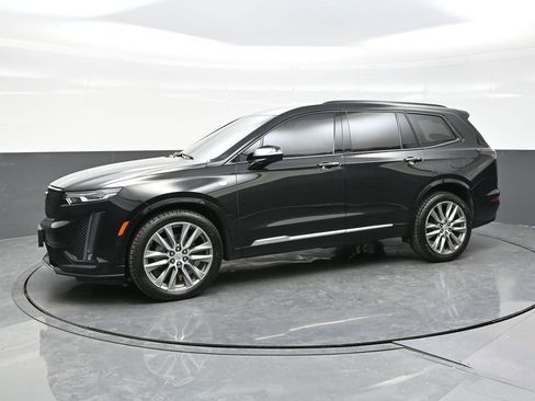 Used 2020 Cadillac XT6 Sport AWD/4WD image 3