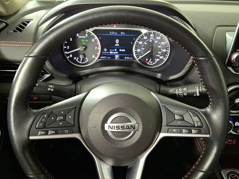 Used 2023 Nissan Sentra SR w/ SR Premium Package FWD image 19