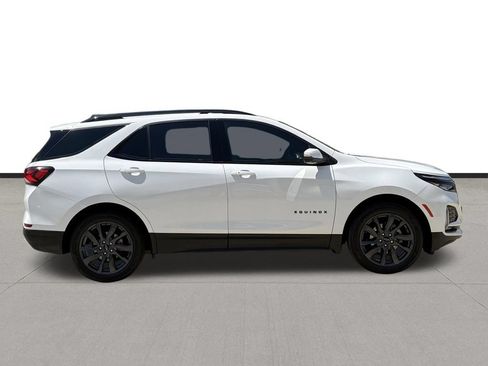 Used 2024 Chevrolet Equinox RS FWD image 4