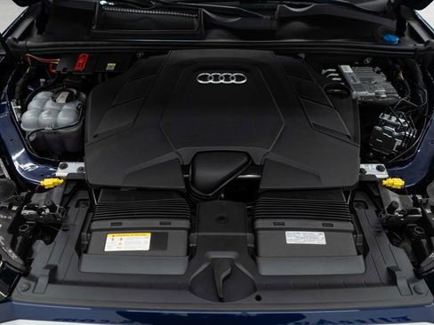 Used 2023 Audi Q7 3.0T Premium image 46