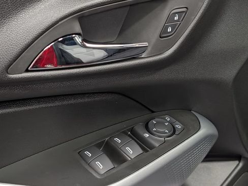 New 2026 Chevrolet Trax LS w/ LS Convenience Package FWD image 14