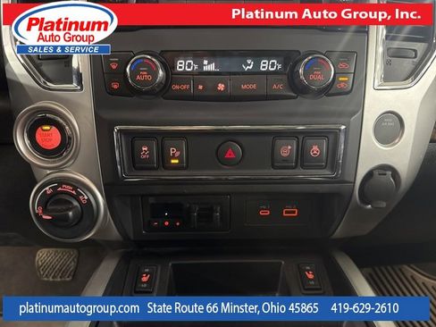 Used 2021 Nissan Titan SL w/ Moonroof Package image 20