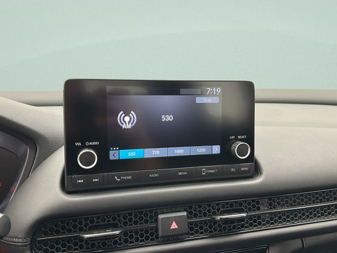 Used 2025 Honda HR-V LX image 16