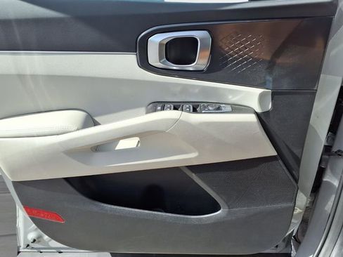 New 2026 Kia Sorento S FWD image 13