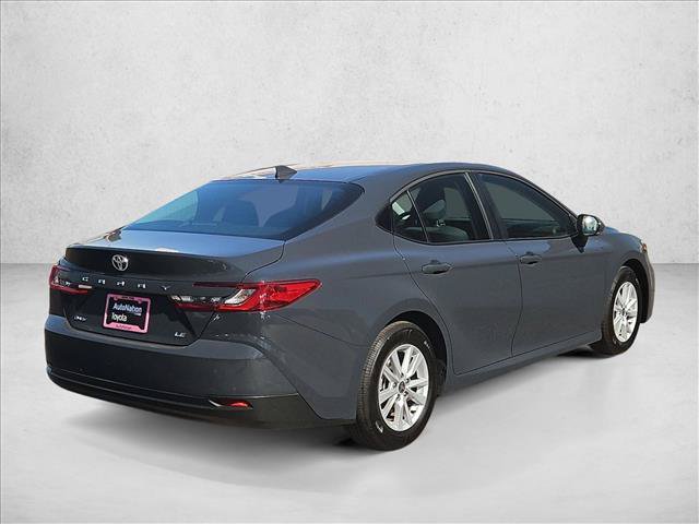 Used 2026 Toyota Camry LE FWD image 5