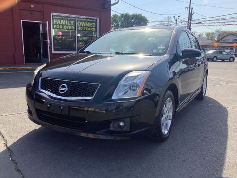 Used 2012 Nissan Sentra 2.0 SR image 3