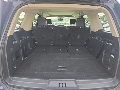 Used 2023 Ford Expedition XLT AWD/4WD image 15