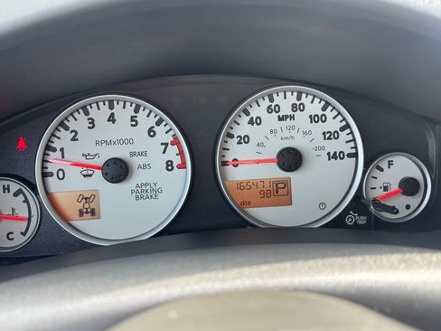 Used 2020 Nissan Frontier PRO-4X image 11