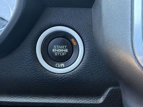 Used 2021 RAM 1500 Big Horn RWD image 28