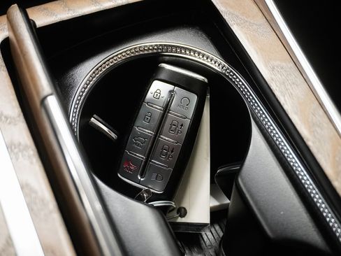 Used 2024 Genesis GV80 3.5T w/ Advanced Package image 36