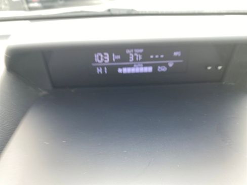 Certified 2023 Subaru Crosstrek 2.0i Premium image 40