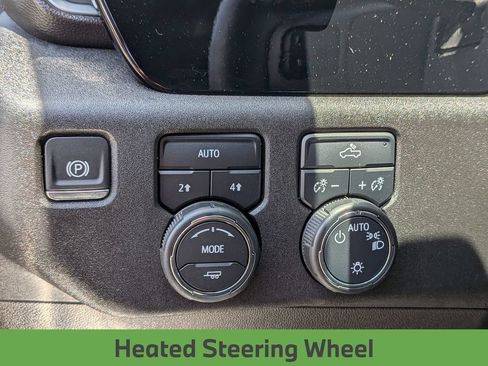 Used 2024 Chevrolet Silverado 1500 LT AWD/4WD image 19