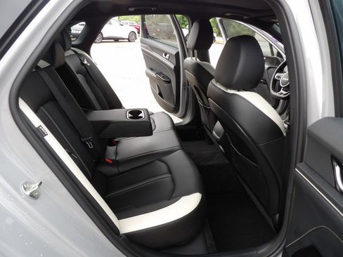 Used 2025 Kia K5 GT-Line w/ GT-Line Premium Package AWD/4WD image 15