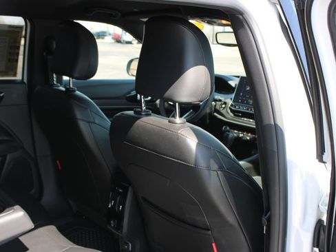 Used 2025 Jeep Compass Trailhawk AWD/4WD image 31