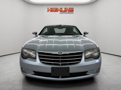 Used 2008 Chrysler Crossfire Limited RWD image 2