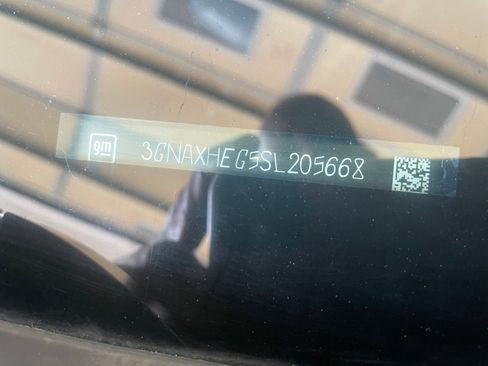 Used 2025 Chevrolet Equinox LT image 31