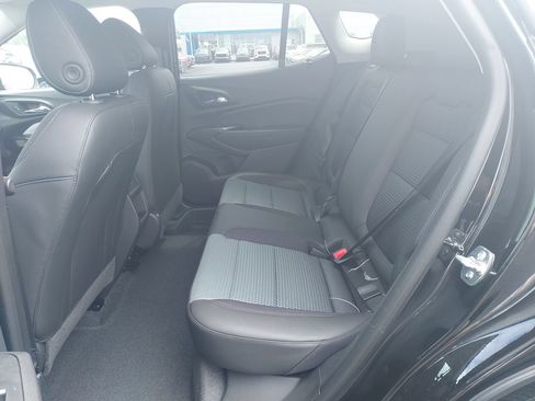 New 2026 Chevrolet Trax LT w/ Driver Confidence Package FWD image 14