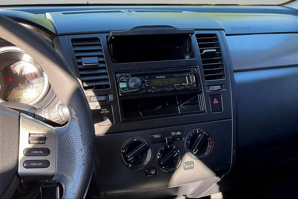 Used 2009 Nissan Versa 1.8 S w/ PWR Pkg FWD image 9