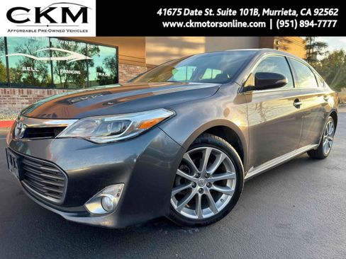 Used 2014 Toyota Avalon Limited image 1
