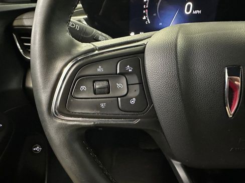 Used 2024 Buick Envista Preferred w/ Convenience I Package image 8