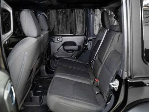 Used 2023 Jeep Wrangler Unlimited w/ Cold Weather Group image 7