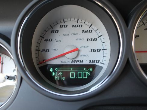 Used 2008 Dodge Challenger SRT8 image 27