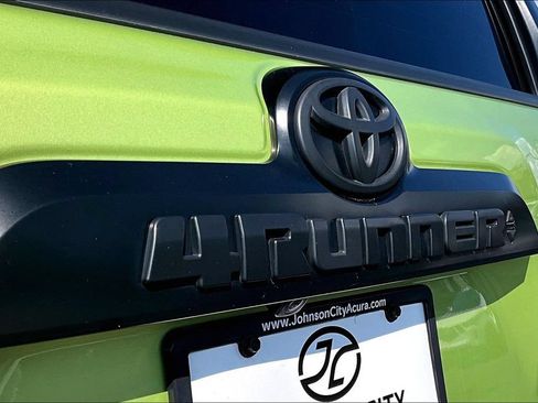Used 2022 Toyota 4Runner TRD Pro AWD/4WD image 8