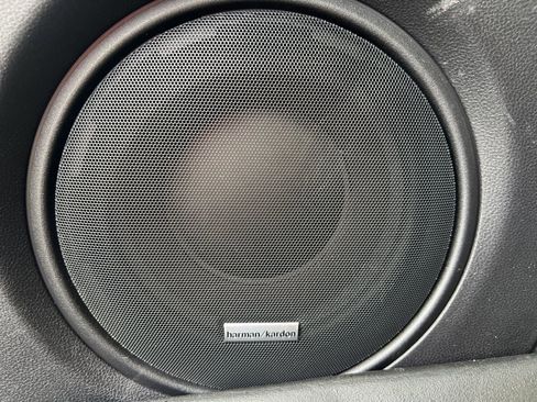 Used 2023 Subaru Outback Limited image 38