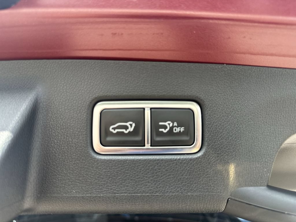 Used 2025 Kia Sorento SX Prestige w/ Olive Brown Leather Package AWD/4WD image 21