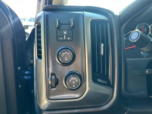 Used 2017 Chevrolet Silverado 1500 LT w/ All Star Edition AWD/4WD image 23