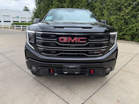 New 2026 GMC Sierra 1500 AT4 w/ AT4 Premium Package AWD/4WD image 6