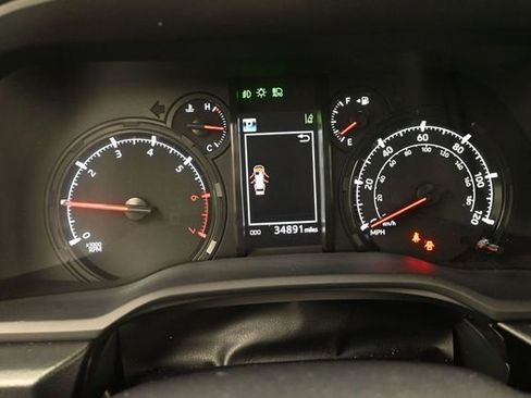 Used 2021 Toyota 4Runner Trail Special Edition AWD/4WD image 12