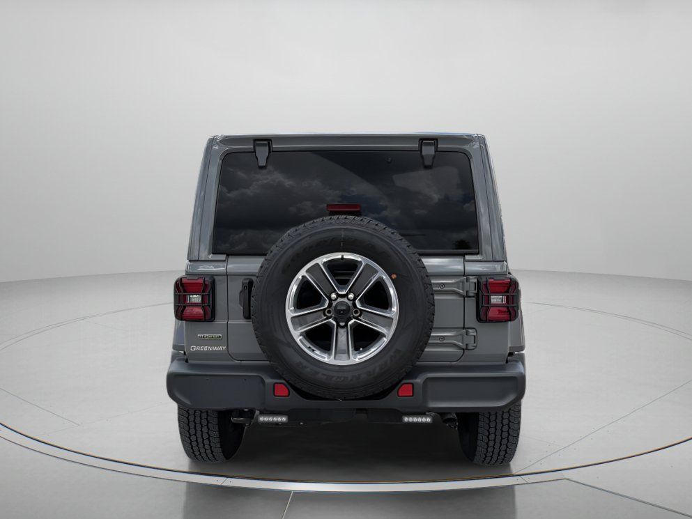 Used 2022 Jeep Wrangler Unlimited Sahara w/ LED Lighting Group AWD/4WD image 4