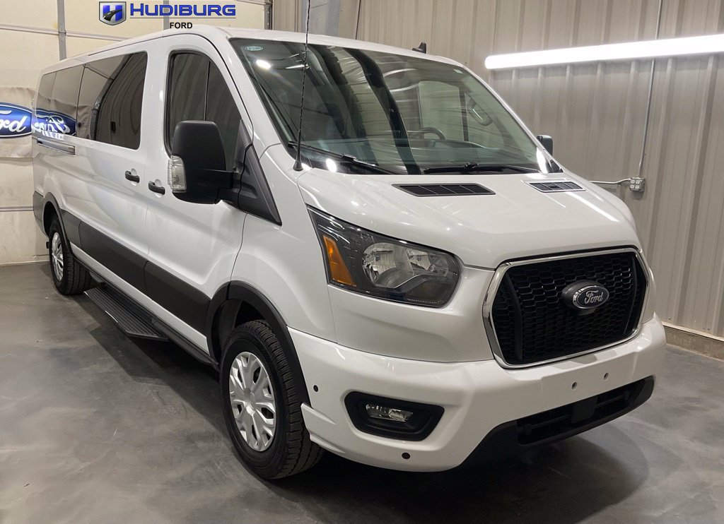 Used 2025 Ford Transit 350 XLT RWD image 1