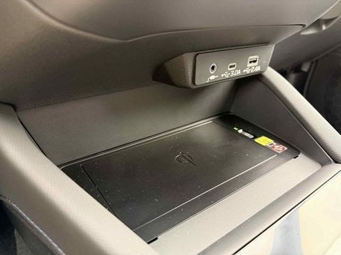 New 2025 Subaru Forester Premium image 24