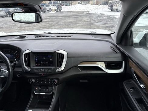 Used 2021 GMC Terrain SLE image 23
