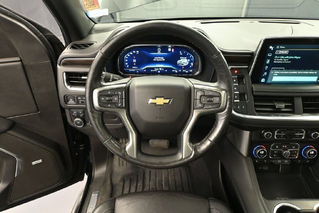 Used 2022 Chevrolet Suburban LT w/ Luxury Package AWD/4WD image 21
