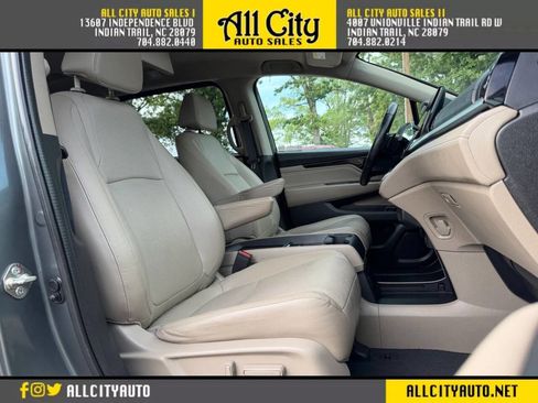 Used 2018 Honda Odyssey Elite image 14