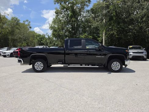 Used 2025 Chevrolet Silverado 2500 LT w/ Convenience Package AWD/4WD image 2