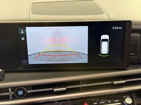 Used 2025 Hyundai Santa Fe SEL FWD image 24