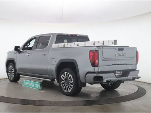 Used 2026 GMC Sierra 1500 Denali Ultimate AWD/4WD image 8
