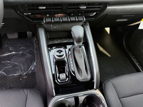 New 2026 GMC Canyon Elevation image 30