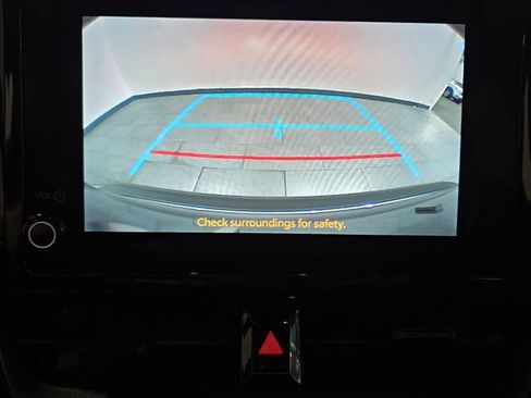 Used 2024 Toyota Corolla SE FWD image 19