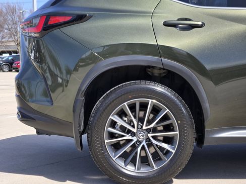 Used 2024 Lexus NX 350h AWD w/ Package Accessory (P3) image 7