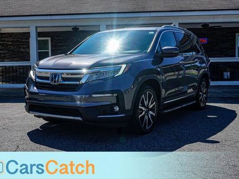 Used 2021 Honda Pilot Touring image 12